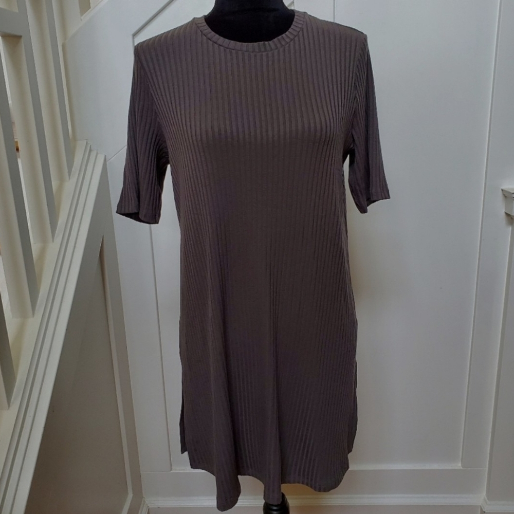 EILEEN FISHER Tencel ribbed knit round neck tunic top